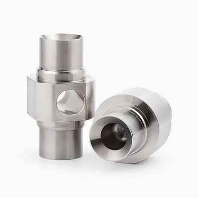 定製金属部品の機械加工サービス,CNCターニングマシンと5軸CNC加工